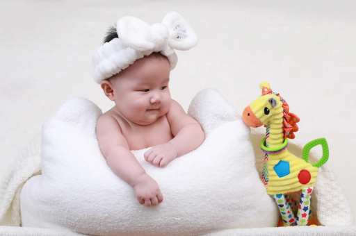 开平宝宝几个月翻身